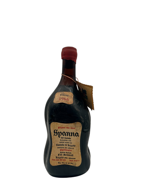 Pullo Spanna del Castello punaviiniä vuodelta 1966