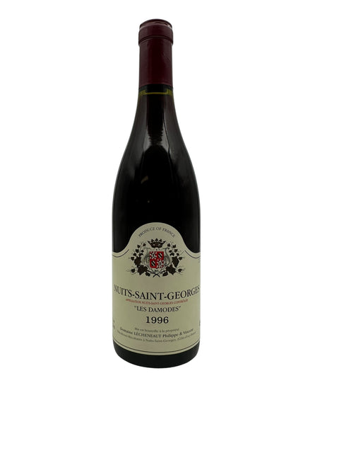 Pullo Nuits-Saint-Georges Domaine Lecheneaut 1996 punaviiniä