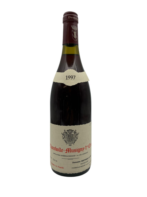 Pullo Chambolle-Musigny Domaine Bertheau 1997 punaviiniä