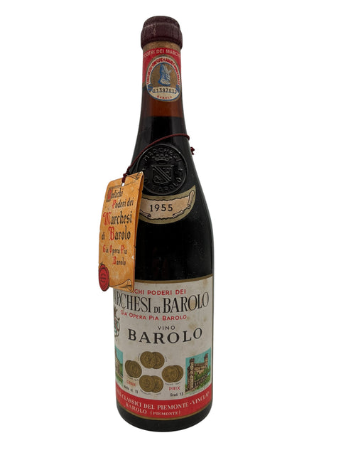 Barolo Marchesi di Barolo 1955 pullo valkoisella pohjalla