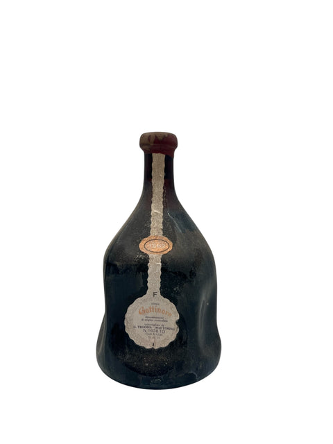 Pullo Gattinara G Troglia 1965 erottuvalla etiketillä