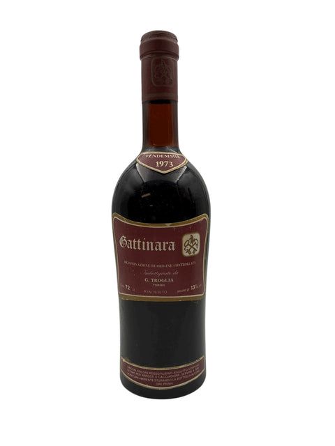 Pullo Gattinara G. Troglia 1973 punaviiniä