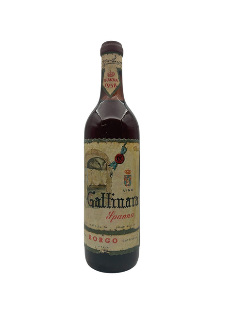 Pullo Gattinara Borgo 1958 punaviiniä