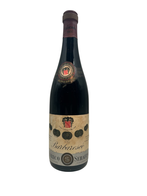 Pullo Barbaresco Enrico Serafino 1966 punaviiniä