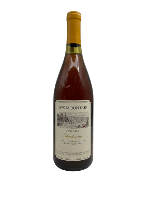 Pullo Fox Mountain Chardonnayta vuodelta 1987 Reserve
