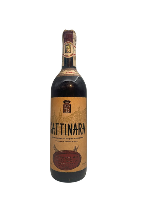 Pullo Gattinara Mario Patriarca 1969 punaviiniä Italiasta