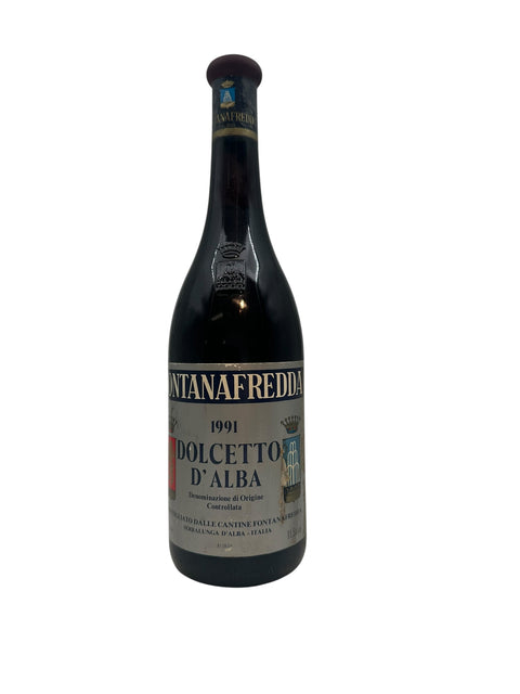 Pullo Dolcetto d'Alba Fontanafredda 1991 punaviiniä