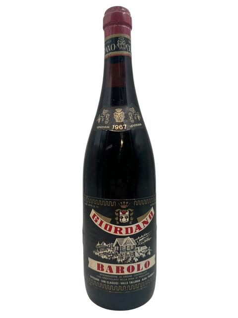 Pullo Barolo Giordano 1967 etiketeillä