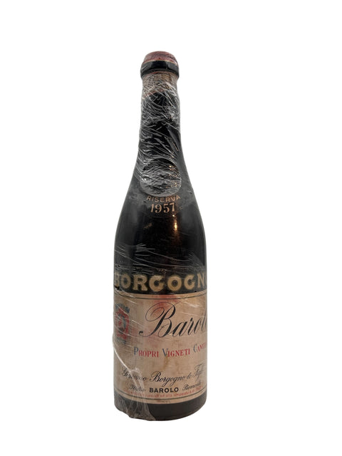 Barolo Borgogno 1957 pullo klassisella muotoilulla